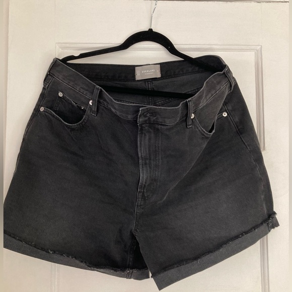 Everlane Women's Black Denim Cheeky Shorts - Picture 1 of 4